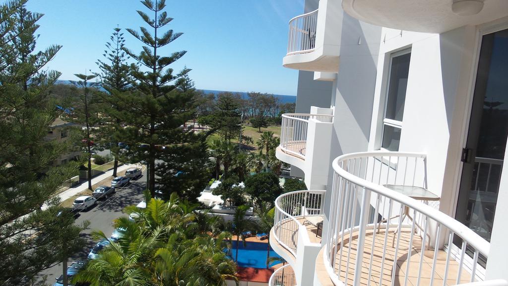 The Ritz Resort Heated Pool Gold Coast Exterior photo