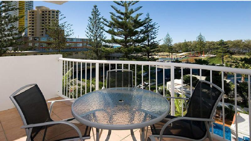 The Ritz Resort Heated Pool Gold Coast Exterior photo